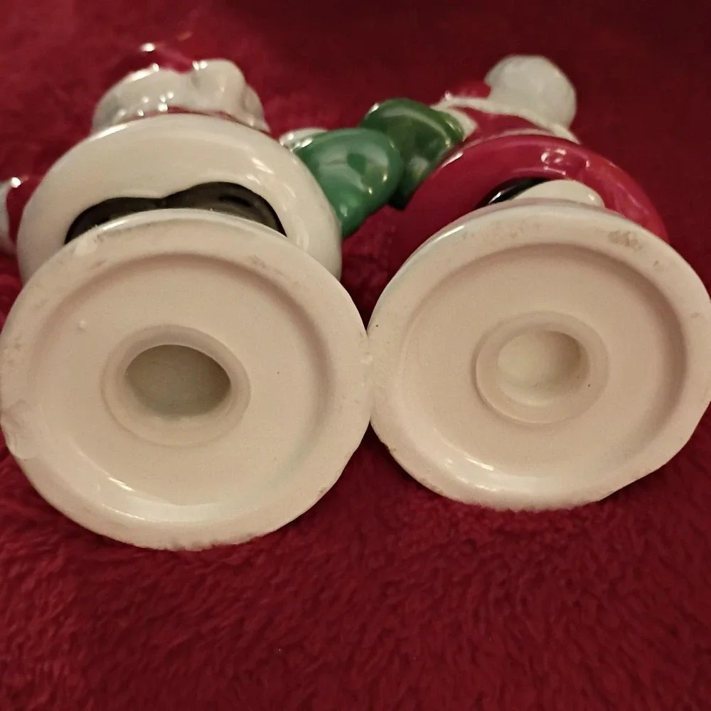 Vintage Santa and Mrs Claus Ceramic Salt Pepper Shakers Christmas Holiday Set